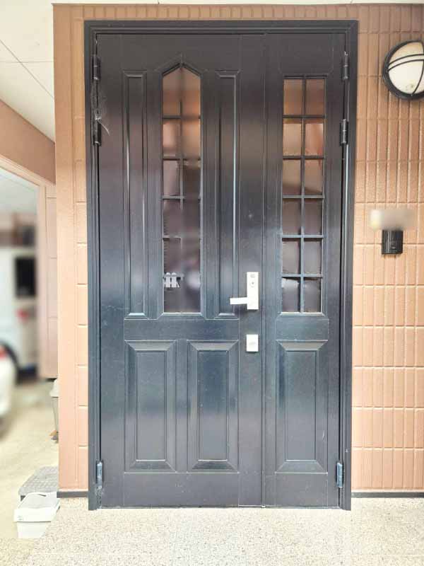 福岡県久留米市Y様玄関ドア交換前