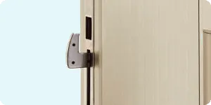YKKAPドアリモ玄関引戸-鎌錠